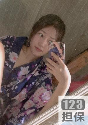 某推:推一脱就红?苏妄言:我推一红就删。