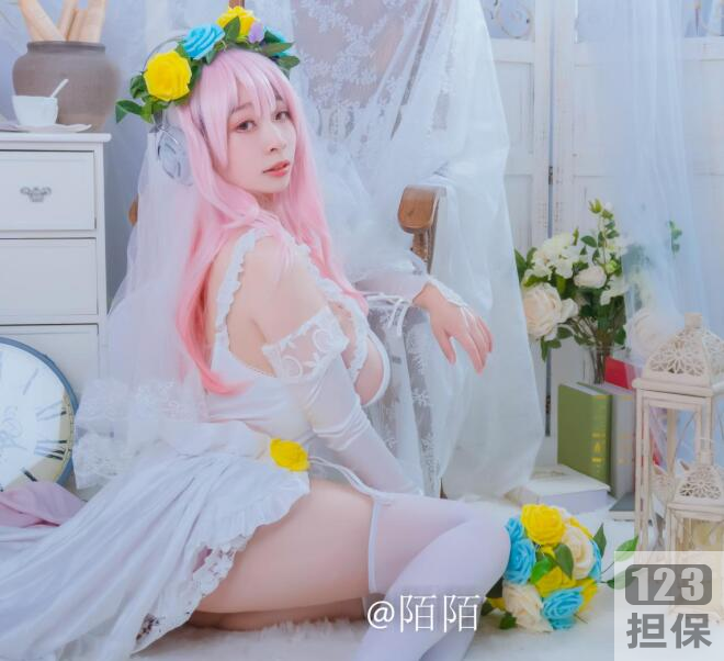 《优质奶牛妹韶陌陌COS照合集》15套高清作品，惊心动魄！