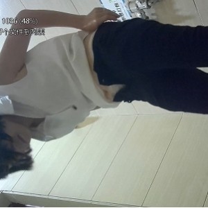 “云上会所独家侧拍合集93G，年轻人的狂欢之地！”