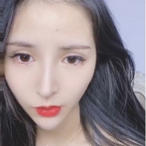 颜值巅峰主播保安安微信福利视频25部总大小598M，百度云分享，魔鬼身材诱惑无限