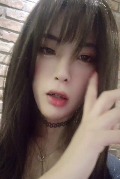 现场演出,生活日常,甚至是一些独家花絮。这些视频不仅展示了TSOnlfyansdingkubel的多面魅力,也让粉丝们更加了解她的生活和工作。想要一睹TSOnlfyansdingkubel的风采,不妨下载这份精选福利合集,感受她带来的无限魅力!51v2.11g百度云