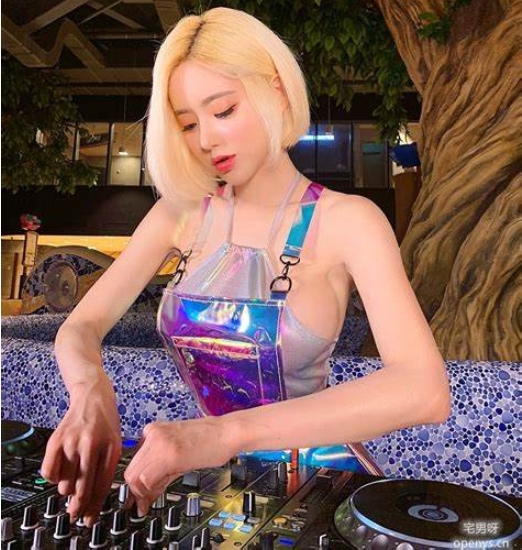 顶级夜场DJ热舞盛宴，纯欲大合集！