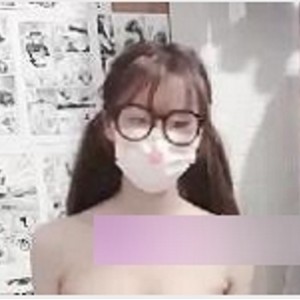 全新登场的国际抖音推特新晋女神小简的4月L舞资源