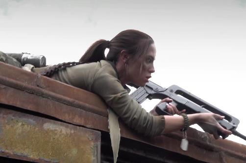 《星际之恋》：科幻特效爱情片，3D震撼大片！