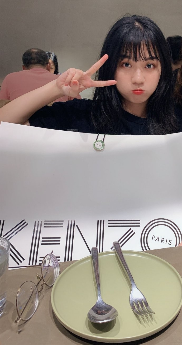 龚倩莹：高颜值学生小妹私密资源合集，6集782m绯闻视频曝光