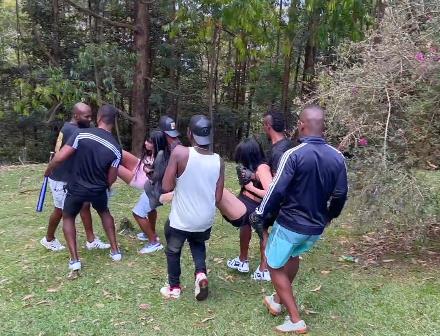 黑鬼女主IsabellaUzcategui合集1：欧美互动团建3V-7.4G