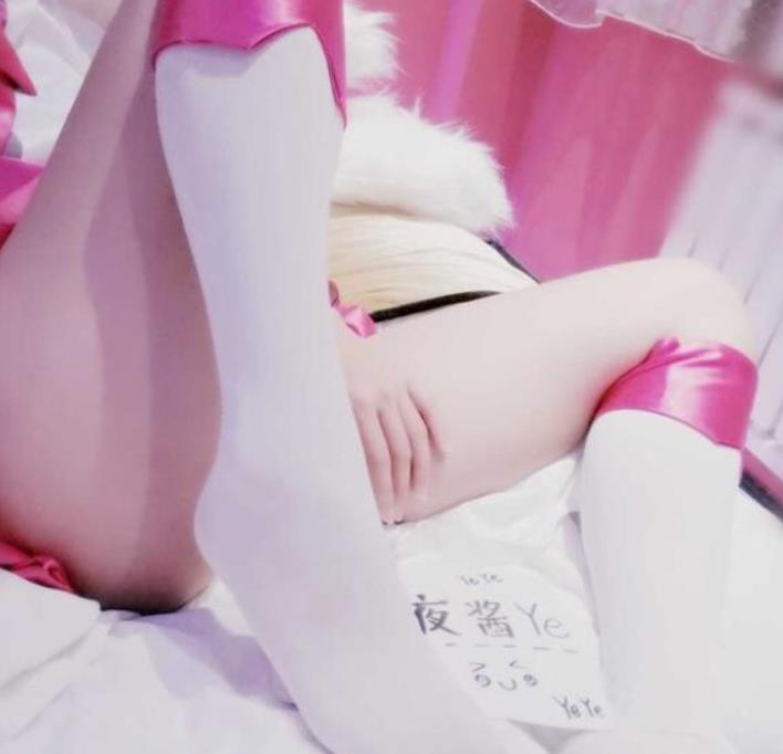 斗鱼光“阴”妹子（液液酱）稀缺资源合集