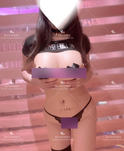 限时特惠推特工口糯米姬黑色长筒袜经典作品:精选小姐姐,丰满身材,肉感类型,视频照片一应俱全!