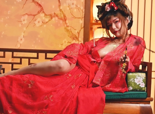 斗鱼超人气美女模特主播老牌COS网红浮力姬巨R女神（秋和柯基）最新散播合集