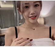 86V4.8g小视频珍藏绝版，高颜值打粑粑良心资源