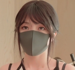 甜美可人床上给力四射1V搬运百度盘