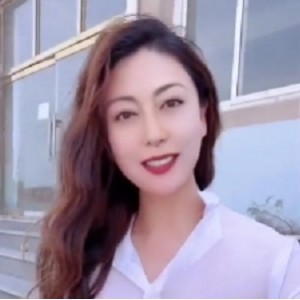 高跟丝袜自摸私拍搬运好物