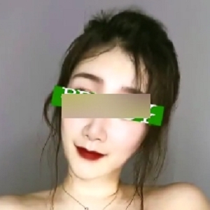 火热乖乖女妻子私拍视频，不健康足艺嘴艺性技，美羊儿三人游百度盘转载搬运