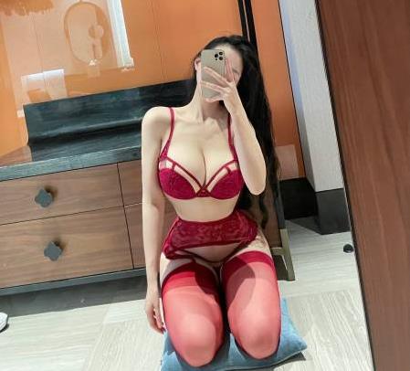 东方阿宝视频资源：99元VIP观看奇妙独家、高清蜜桃臀、黑料等