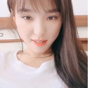 清纯女神沉沦！3V+1.3GB百度盘视频，暧昧火花爆发！