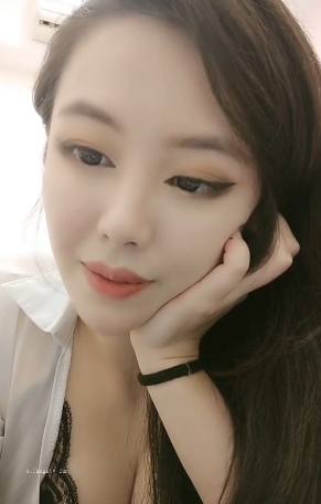 《身材不错的女子钢管舞，2P+1.97G，百度盘视频诱惑》