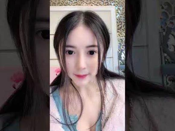 快手女神于欣柔：瓜子脸仙气巨R颜控必看！