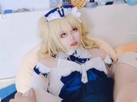 网红TS伪娘小舞酱勇敢抵抗进攻，以可爱活泼的舞姿瞩目！