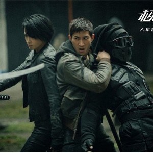 《极地追击》2022科幻怪兽大片，惊叹视觉体验，暴打场面令人叹为观止！