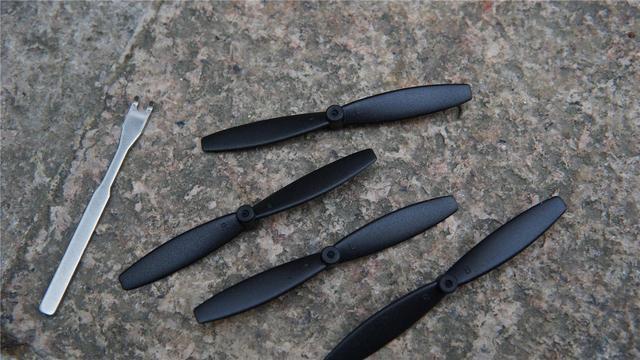 《活死人之夜1962+1990双版本合集帖：20世纪最具恐怖氛围的丧尸三部曲》