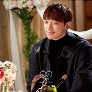 2022年奇幻类韩剧《幽灵医生》1080P高清中字，稳定更新持续更新