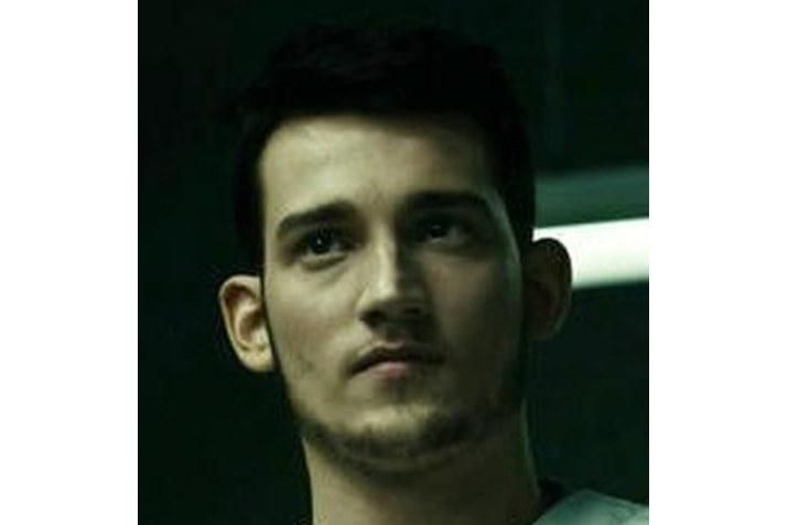 Anna弗里茨尸体BD超清西班牙语中字：未删减版，原画倍速，阿里云盘，断点续传