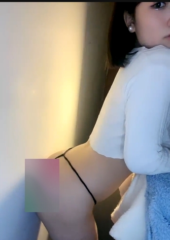 新人陈陈呢勇敢沉沦，性感肉感大罩杯胖臀，肥bao鱼脸蛋，精彩奇怪玩具自嗨，2v+2.65GB视频，百度盘等你来！《新人陈陈呢沉沦，肉感大罩杯胖臀奇怪玩具自嗨，2v+2.65GB百度盘视频等你来！》