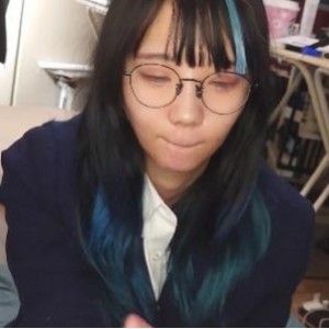 最新pp妹子竟直接让男主为所欲为，各种玩菊