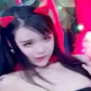 恋夜妮子：30分钟7.7G视频收藏狂潮，百度搜索量达115次