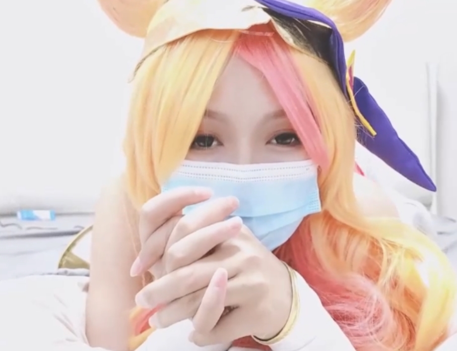 “魔法厨房:小魔女阿狸的鸡蛋饼制作秘籍(54v40.3g)”