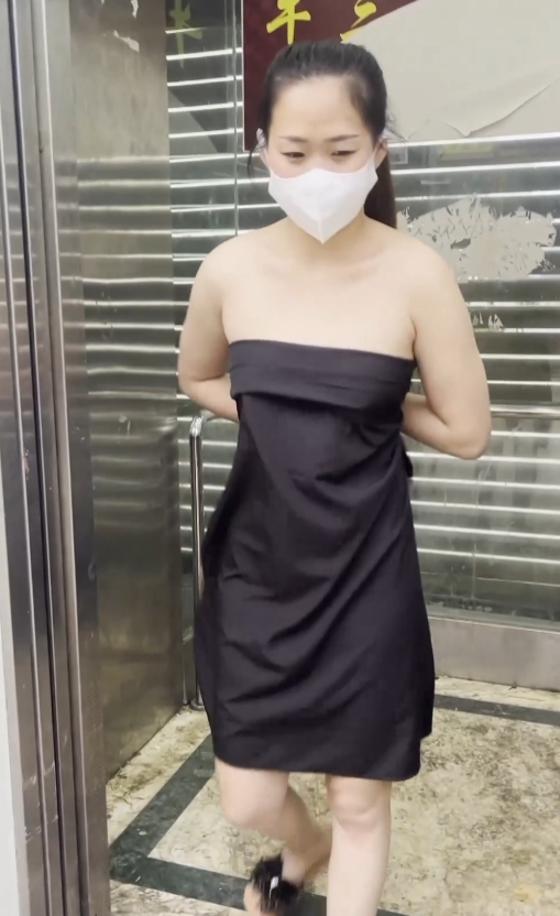 小小星户外展示9v9g,热门视频收藏量高达90,百度搜索量达115