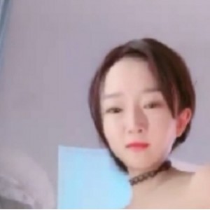 林小婉：倾城美女诱惑姿势，水声迷人原画质自录1.19GB