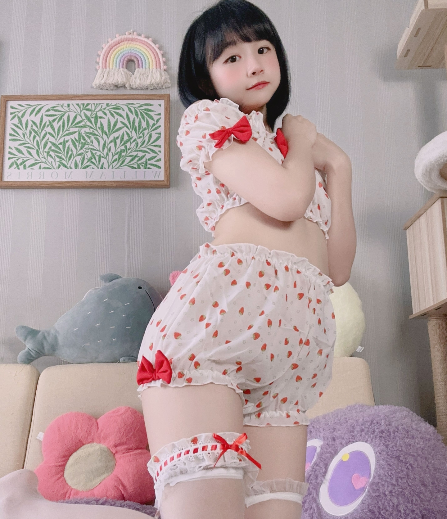 妹子妹子-loliburin新小合集,2三人游8V+323MB,百度盘下载