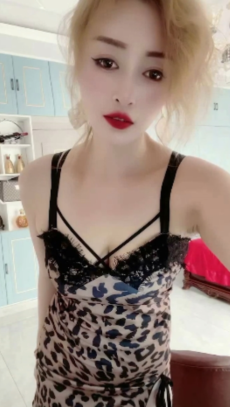 刘大美人定制福利小合集,18V815MB视频精华,百度盘下载