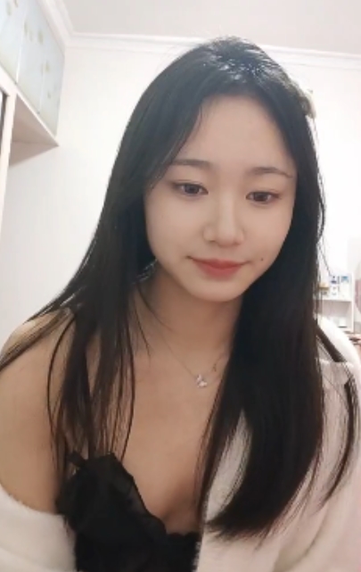 这份[转载搬运]半糖主播顶点大合集[52V+38.8G][百度盘]是一份不容错过的精彩内容，让人流连忘返，期待更多精彩视频的发布。