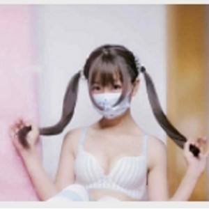 液液酱：神秘表演者的视频合集