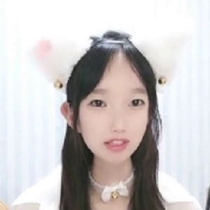 小悦宝福利姬白丝700M