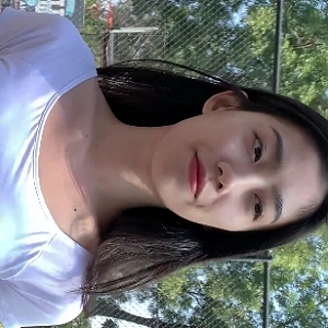 翘臀美女穿着的紧身瑜伽裤视频百度云下载