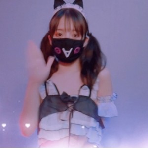 限时特惠推特草莓味的奈奈兔作品合集，女神博主的二次元精品视频照片，仅售2.98G！