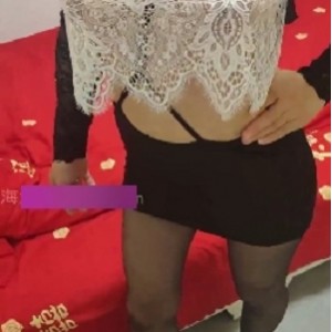 喜庆婚床上的黑丝嫂子被给力玩弄，出水不止[1V+212M][百度盘]