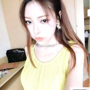 谭晓彤微博模特全集17部：颜值、身材、大腿、网红、明星、粉丝、影视作品、林志颖、洪金宝、Elise、视频、写真、解压、补更、28部、直播、才艺、明星效应