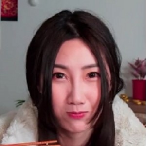 黎儿新年人体书法爸爸的书法教学视频