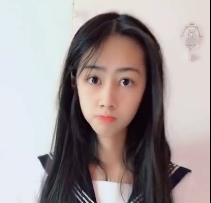 抖音网红江可爱高中生，颜值竿娆50w粉丝，露脸视频，3点露，可爱青春风格