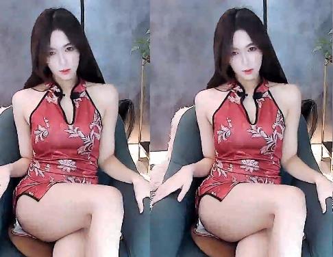 虎牙精选社保姬石瑶土豪高价定制旗袍舞蹈热裤烧舞诱惑1V381M素bao鱼