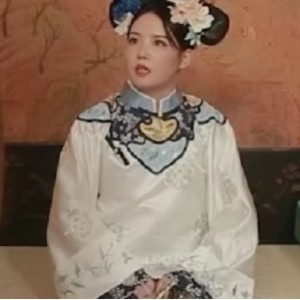 文冰冰贵妃裙下臣1v384MB百度云资源