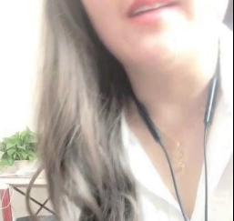 风情万种客服3.8GB电信公司白领客服大咪咪直播