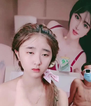 性感柬埔寨美少女的挣扎：拼命叫声中的沙哑欺负，徒劳的力气