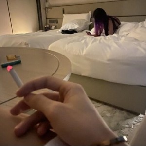 21V-525M：酒店约P女神，高颜值+技术抖拜，GZ哥、某推、男神、资深绅士尽享超值体验！