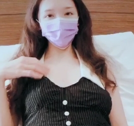 90V后花园Sexyxwife_nina户外尤物展示打粑粑600P白嫖合集