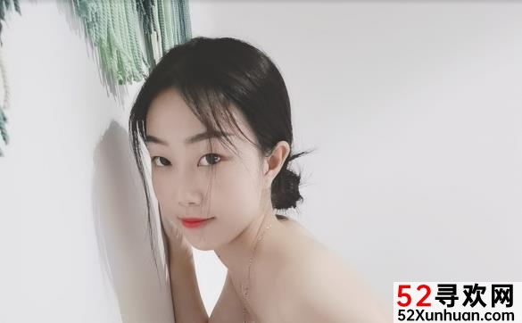 杭州李子玥作品：谈恋爱的故事，粉嫩多汁的表现力，让你心潮澎湃